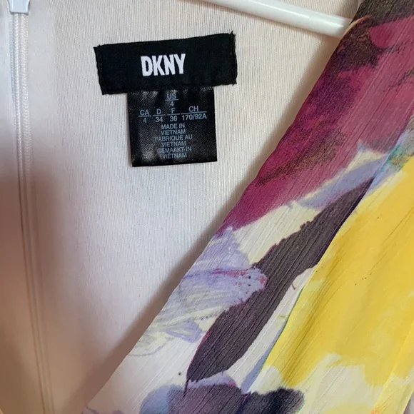DKNY Women's Dress Size 4 - Picture 5 of 6
